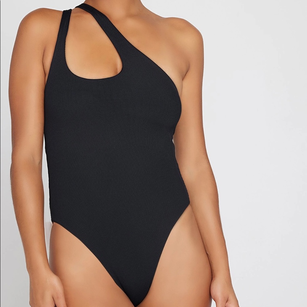 L*Space Ribbed Black Phoebe One Piece size 6/S - Picture 5 of 13